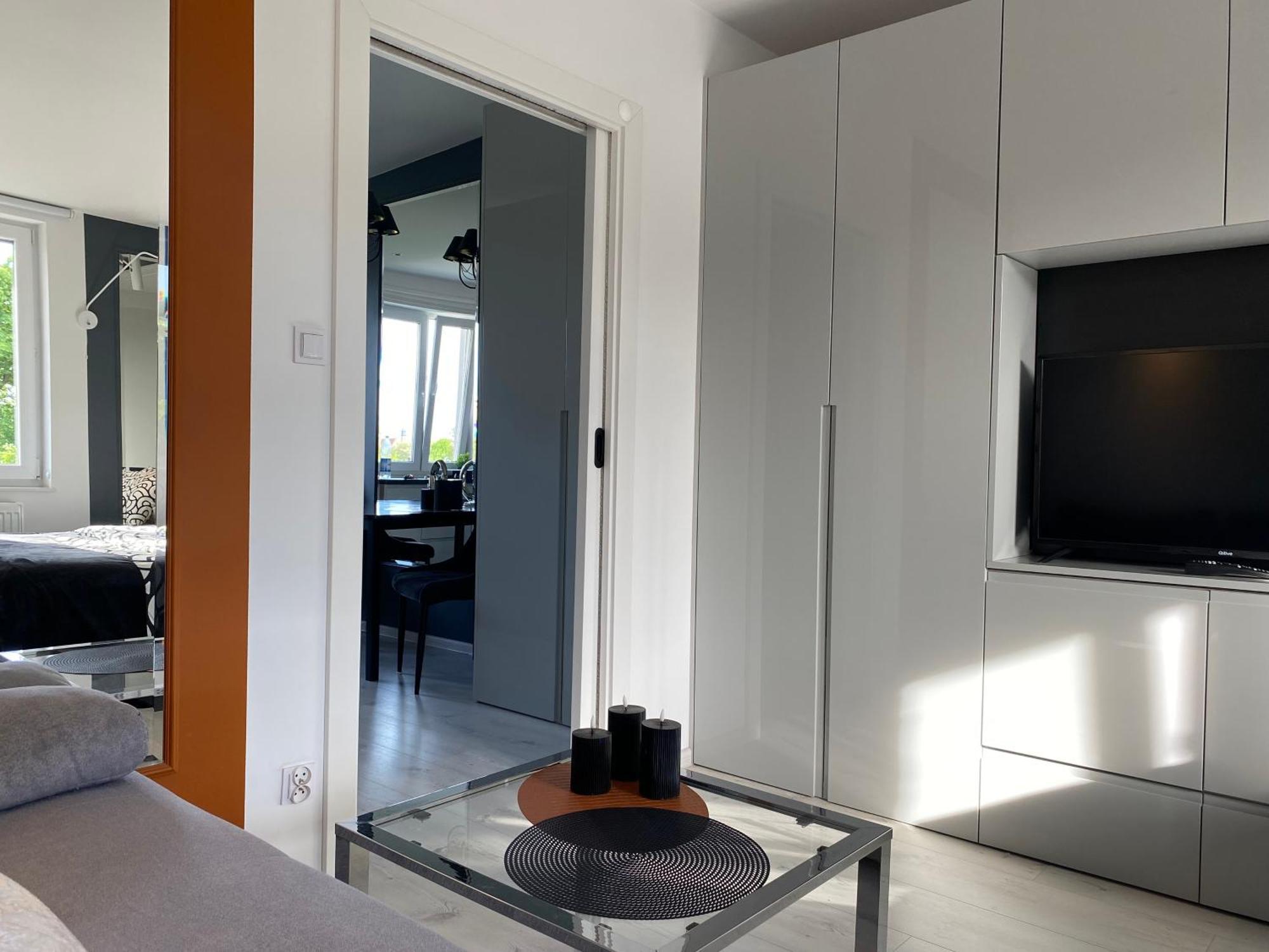 Lovers' Loft Apartment In Krakow - Orawska 7 المظهر الخارجي الصورة